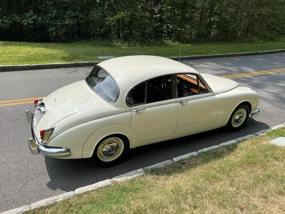 1967 Jaguar Mark II - Image 20 of 31