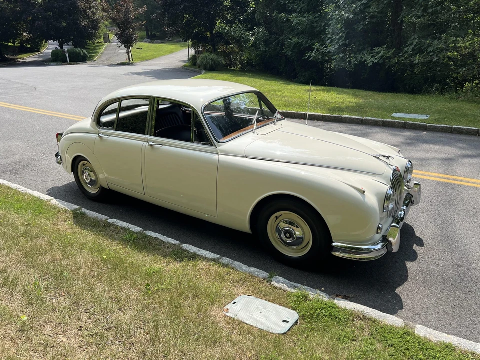 1967 Jaguar Mark II - Image 22 of 31