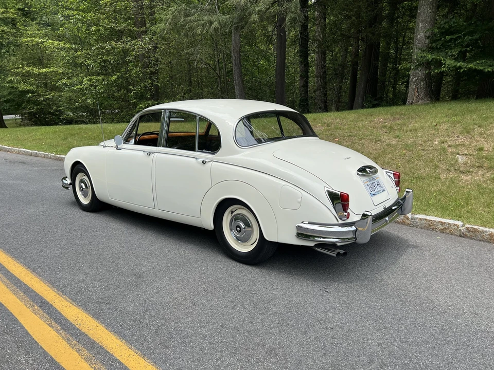 1967 Jaguar Mark II - Image 9 of 31