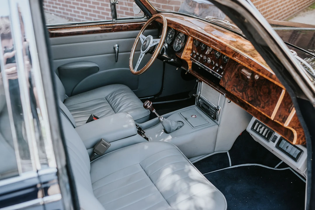 1967 Jaguar Mark II - Image 12 of 23
