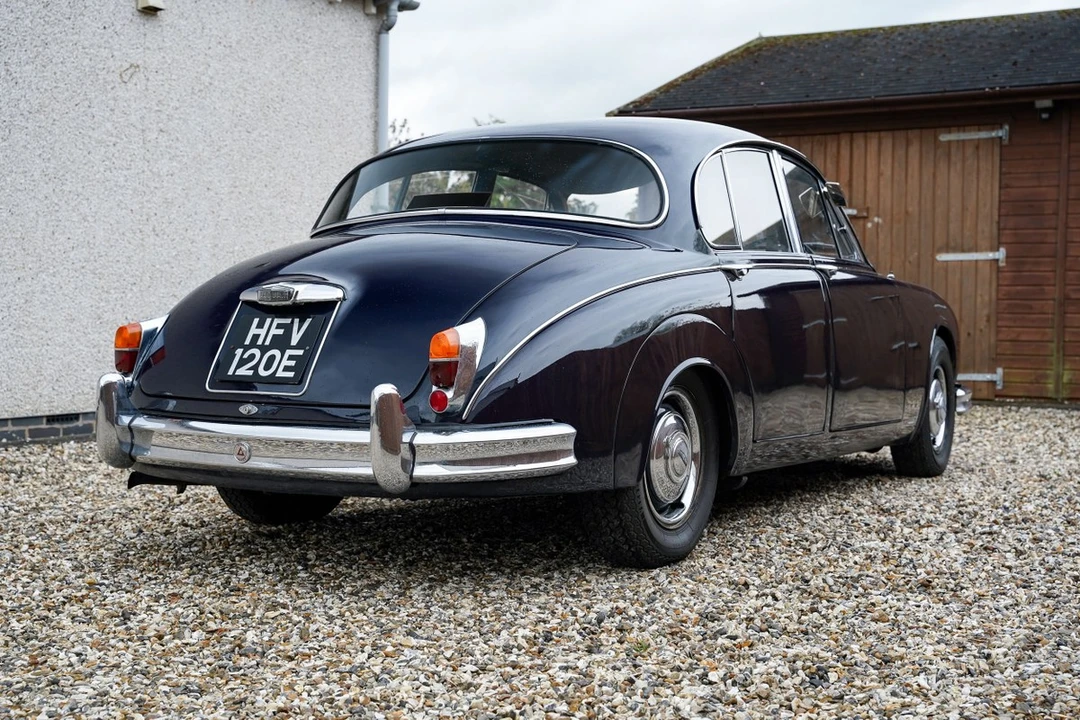 1967 Jaguar Mark II - Image 11 of 30