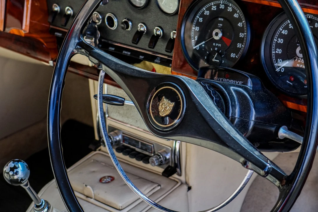 1967 Jaguar Mark II - Image 16 of 30