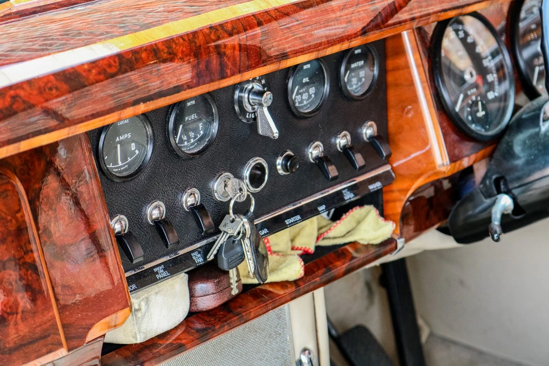 1967 Jaguar Mark II - Image 20 of 30