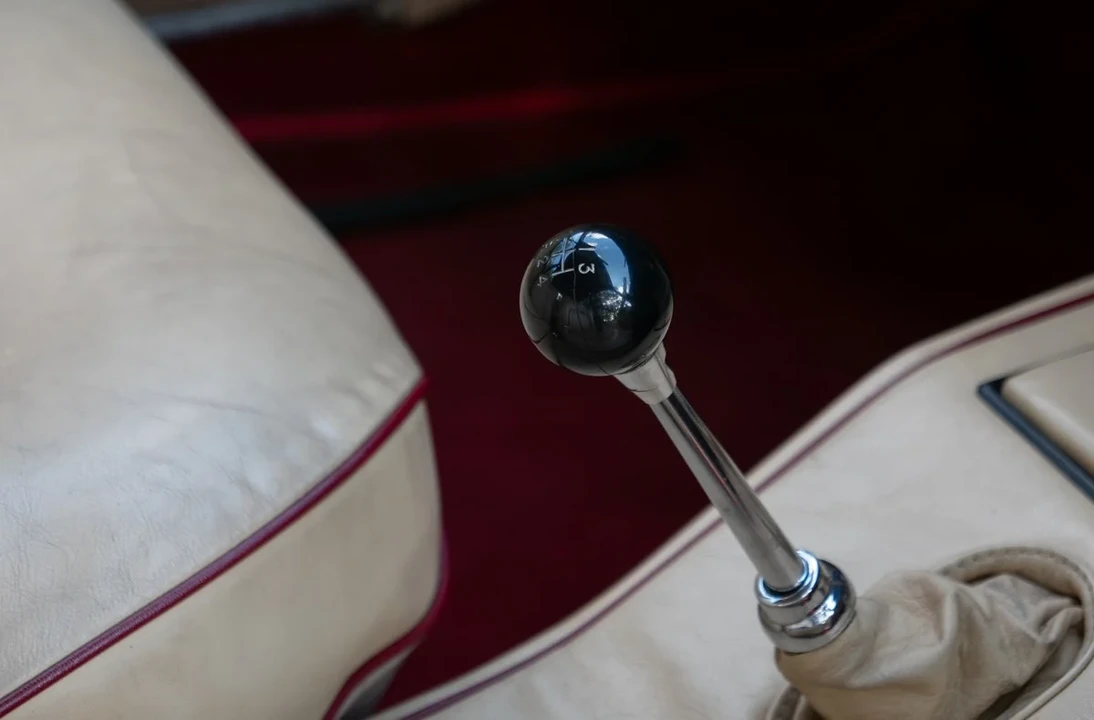 1967 Jaguar Mark II - Image 27 of 31