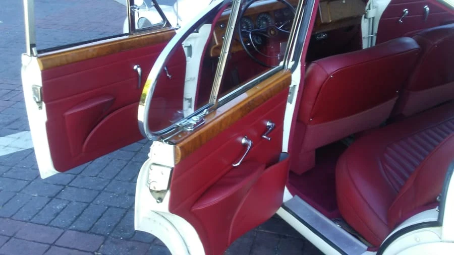 1967 Jaguar Mark II - Image 6 of 10