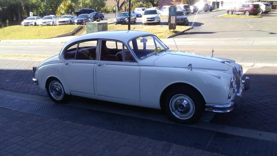 1967 Jaguar Mark II - Image 2 of 10