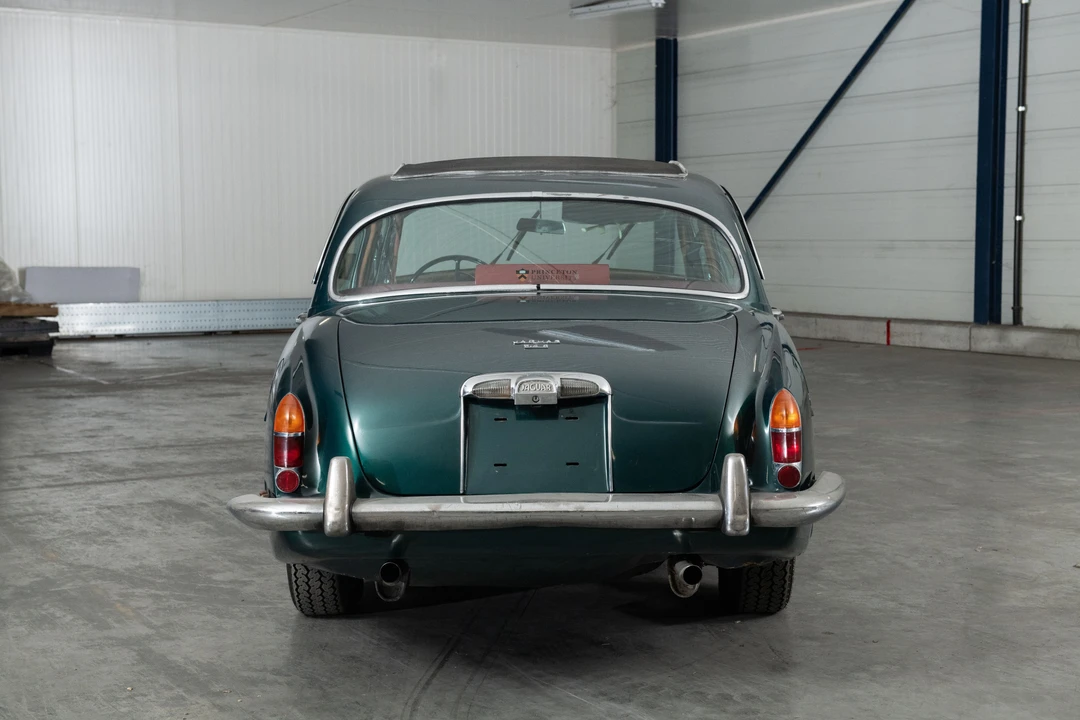 1967 Jaguar S-Type 1st Gen - Image 4 of 31