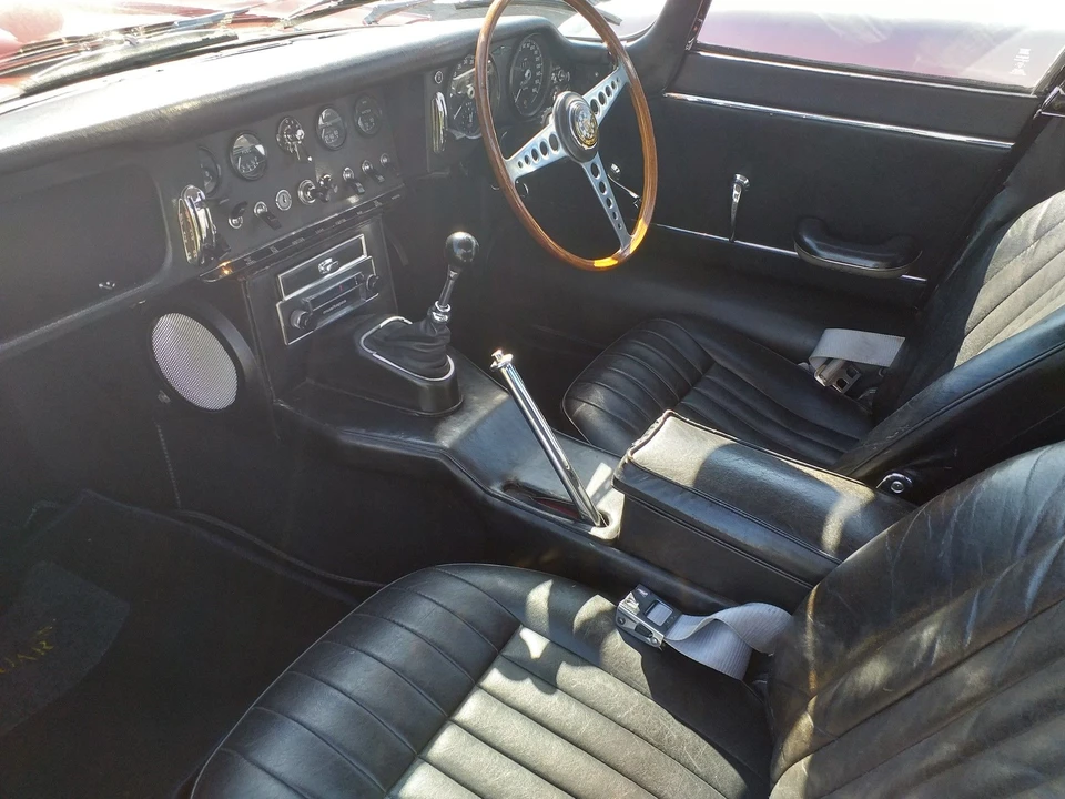 1967 Jaguar E-Type Series 1 - Image 2 of 2