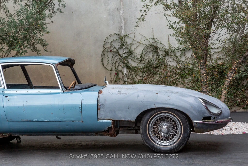 1967 Jaguar E-Type Series 1 2+2 - Image 10 of 12