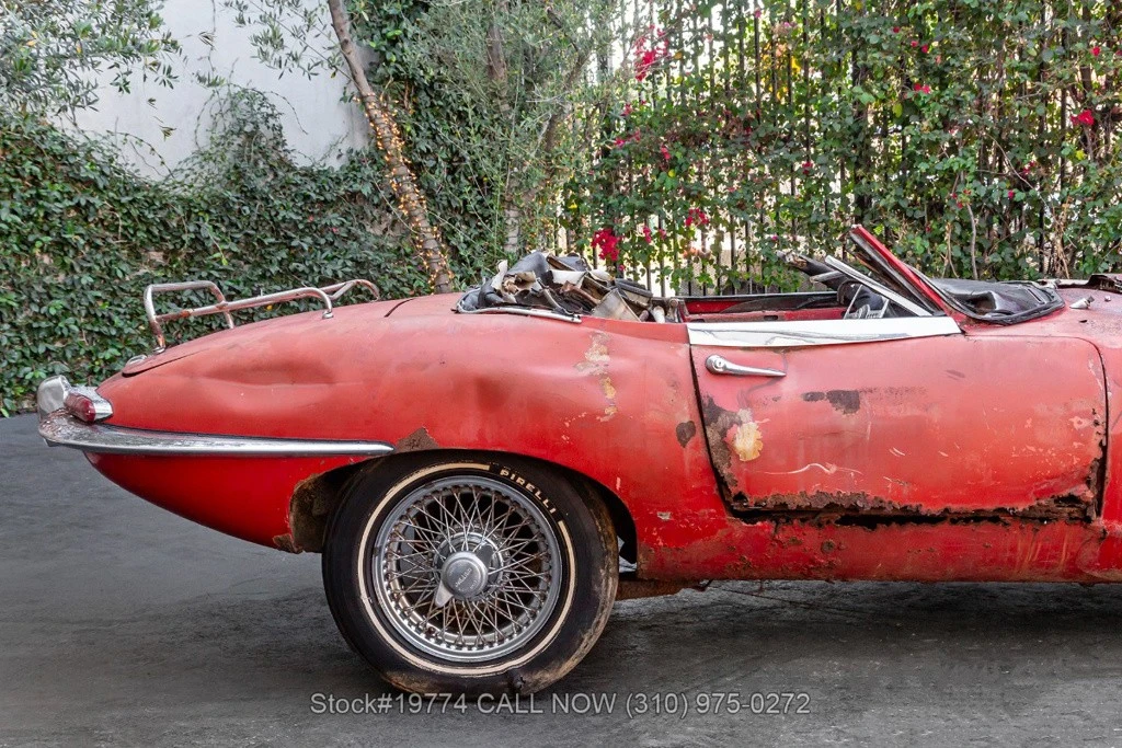 1967 Jaguar E-Type Series 1 - Image 9 of 24