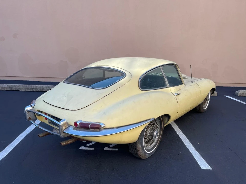 1967 Jaguar E-Type Series 1 - Image 3 of 5