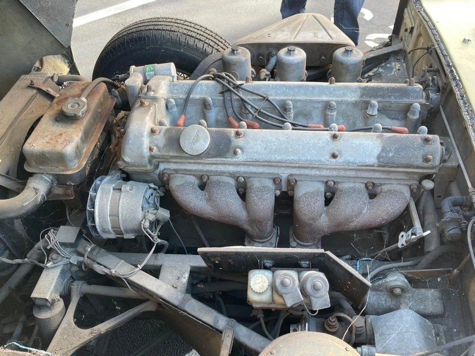 1967 Jaguar E-Type Series 1 - Image 5 of 5