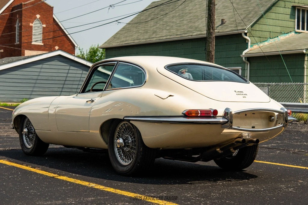 1967 Jaguar E-Type Series 1 - Image 6 of 12