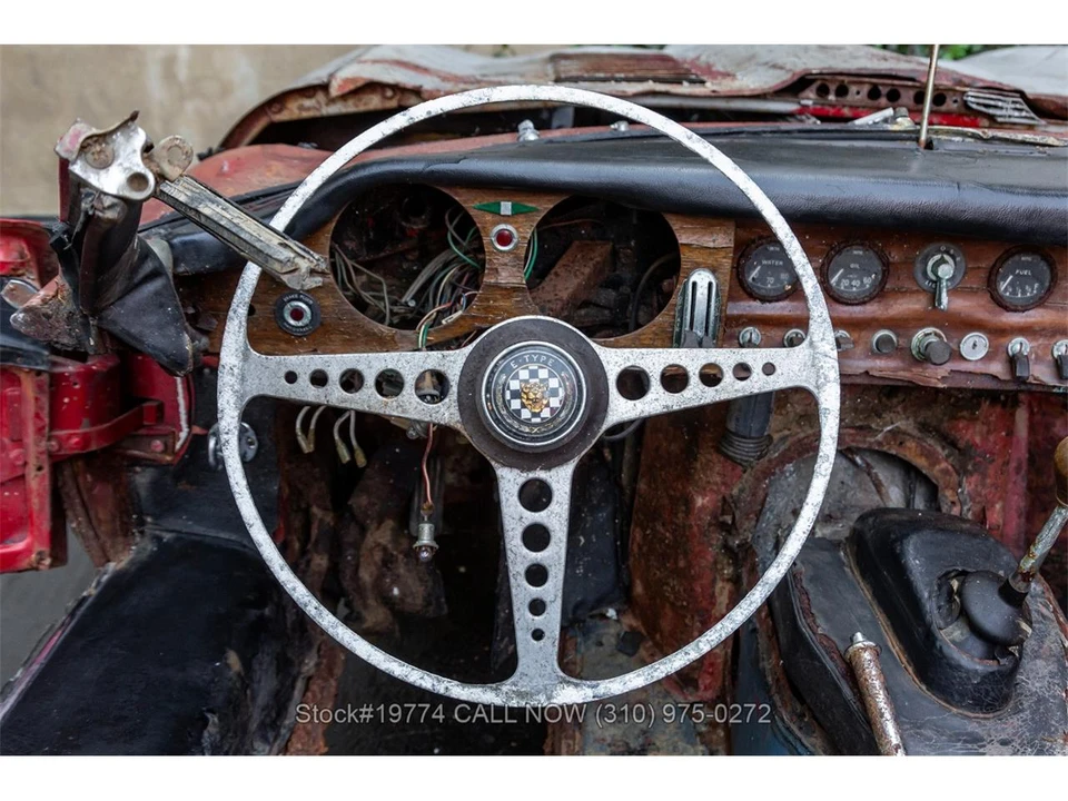 1967 Jaguar E-Type Series 1 - Image 15 of 28