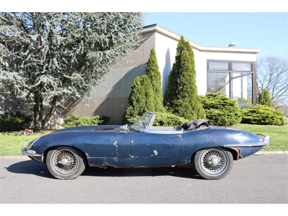 1967 Jaguar E-Type Series 1 - Image 4 of 8
