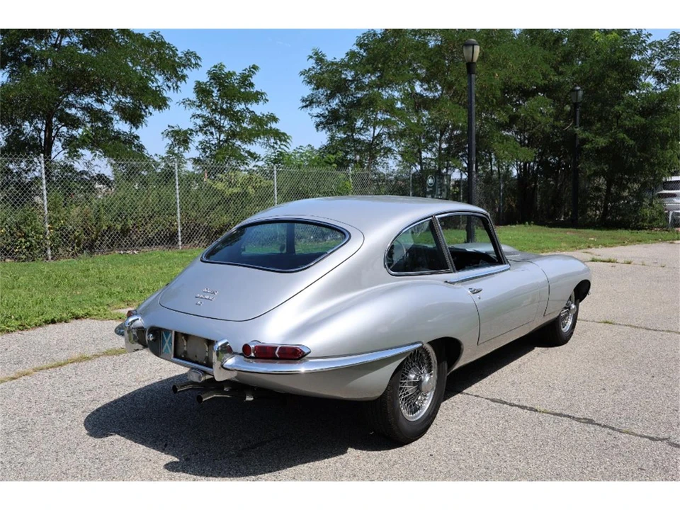 1967 Jaguar E-Type Series 1 - Image 6 of 9