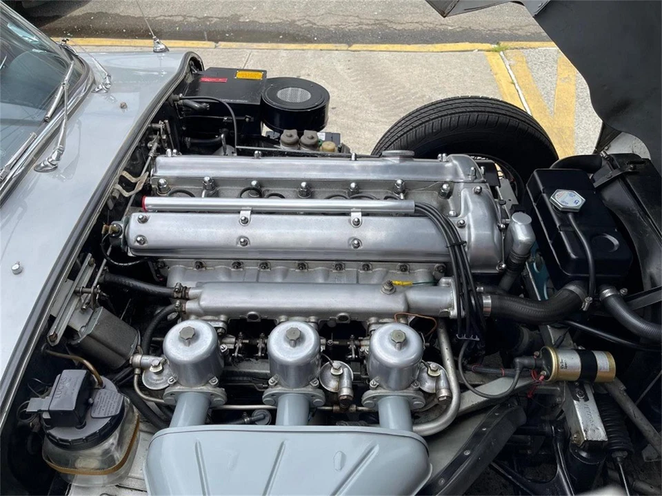 1967 Jaguar E-Type Series 1 - Image 9 of 9