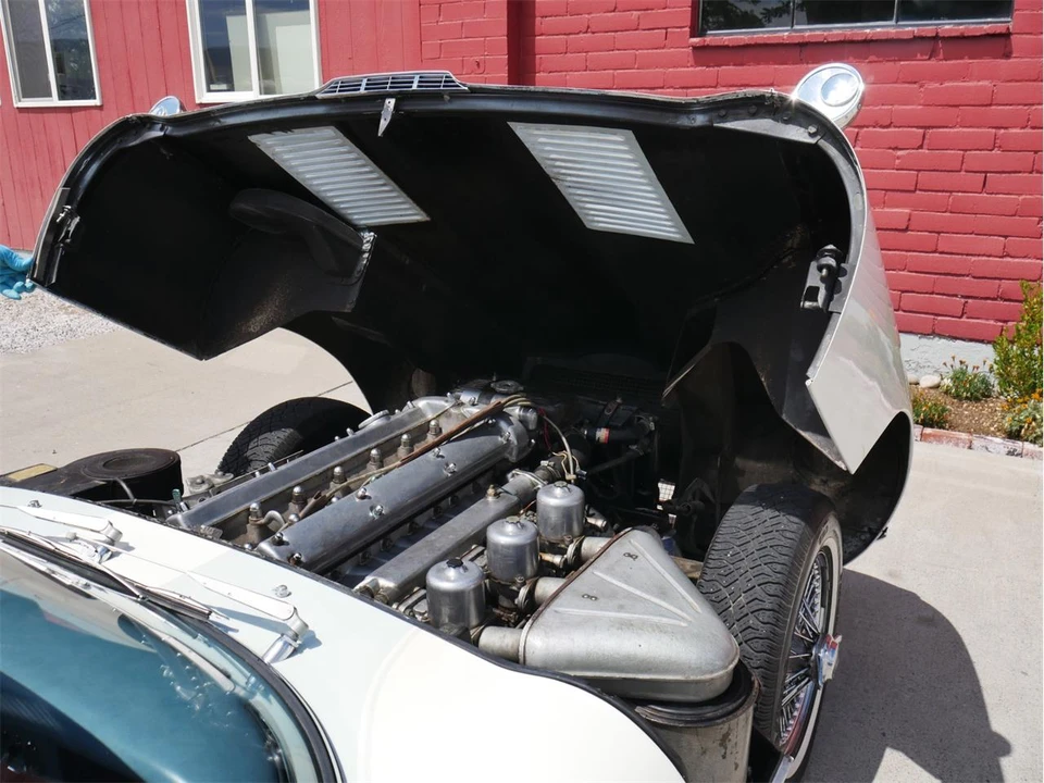 1967 Jaguar E-Type Series 1 - Image 19 of 31