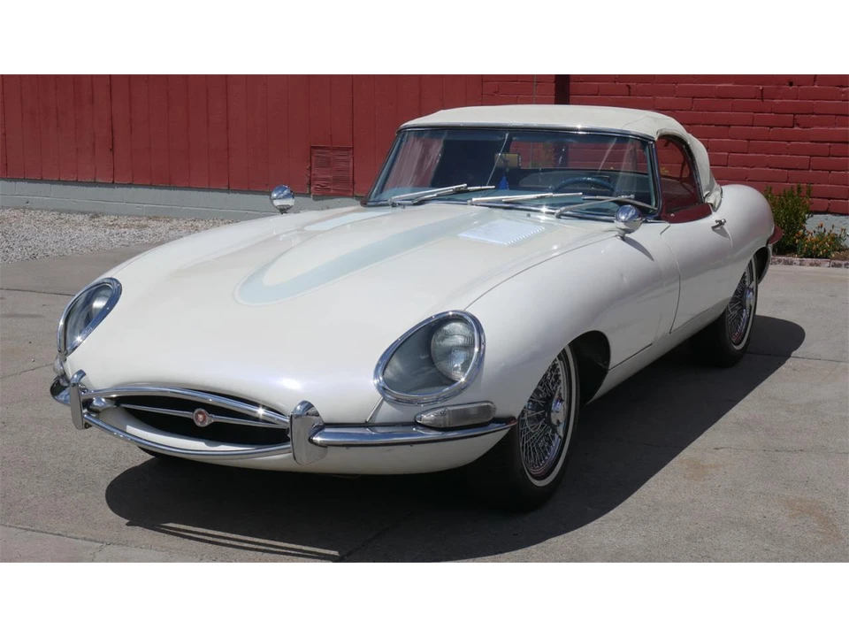 1967 Jaguar E-Type Series 1 - Image 5 of 31