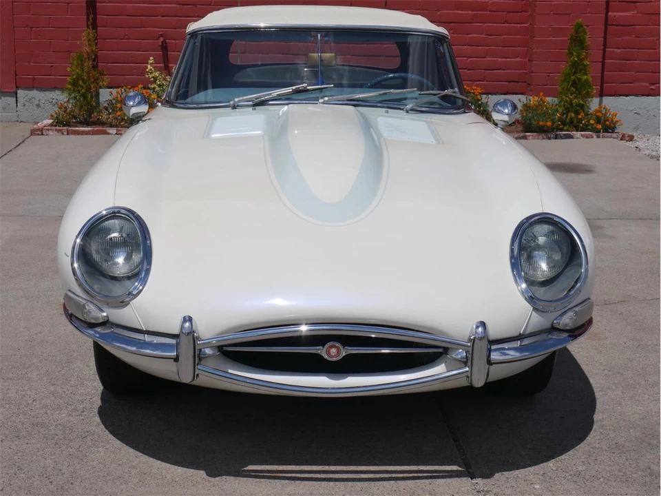 1967 Jaguar E-Type Series 1 - Image 6 of 31