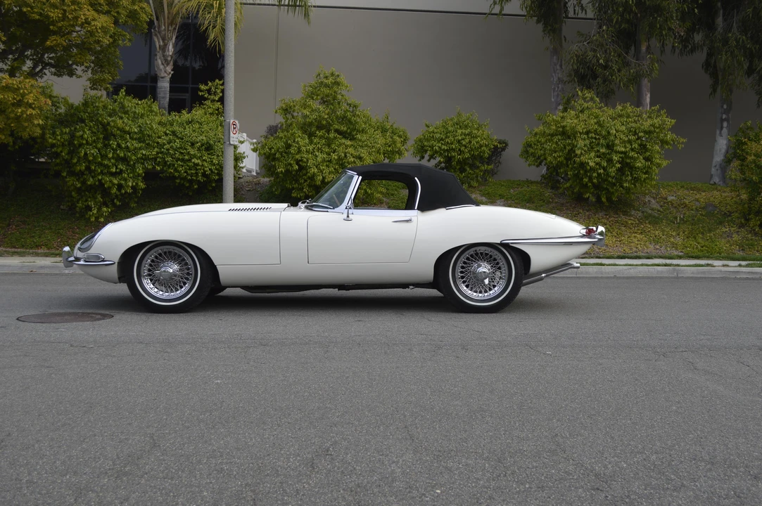 1967 Jaguar E-Type Series 1 - Image 11 of 15