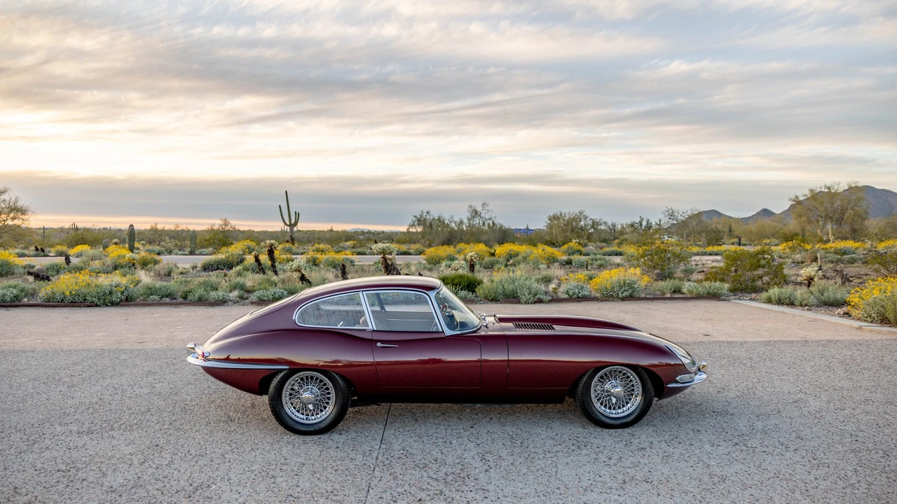 1967 Jaguar E-Type Series 1 - Image 31 of 31