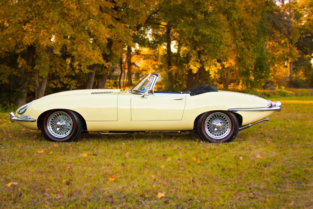 1967 Jaguar E-Type Series 1 - Image 17 of 19