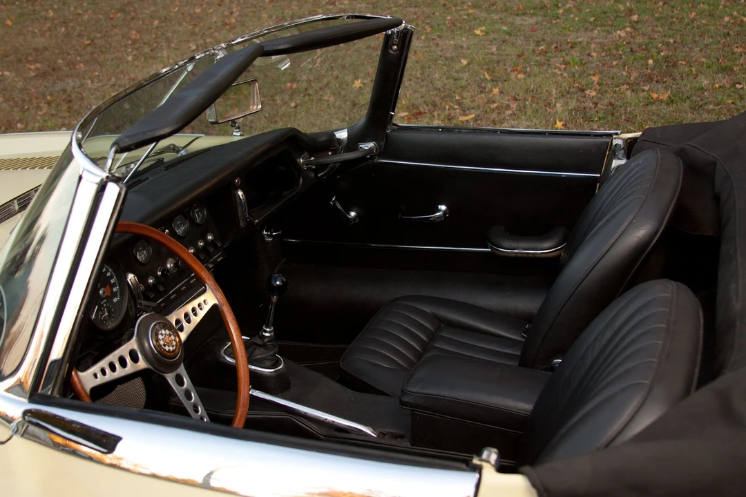1967 Jaguar E-Type Series 1 - Image 10 of 19