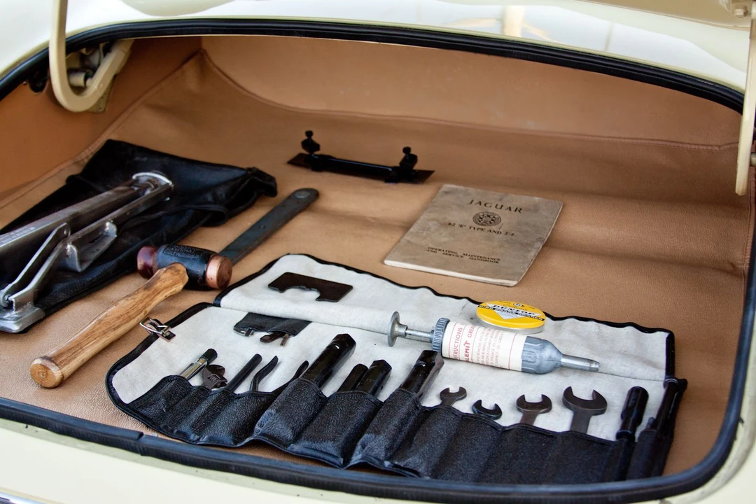 1967 Jaguar E-Type Series 1 - Image 16 of 19