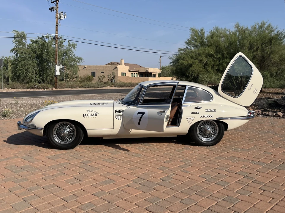 1967 Jaguar E-Type Series 1 2+2 - Image 13 of 31