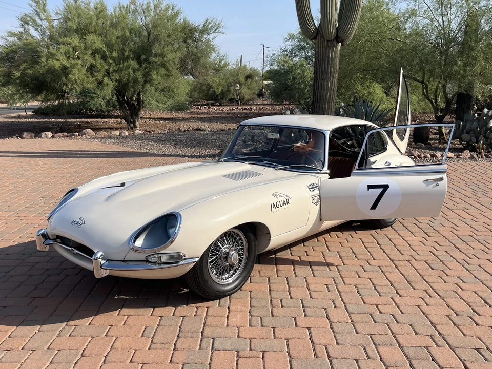 1967 Jaguar E-Type Series 1 2+2 - Image 6 of 31