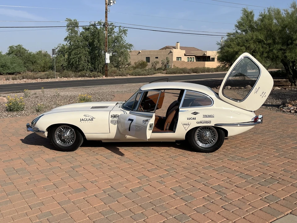 1967 Jaguar E-Type Series 1 2+2 - Image 12 of 31