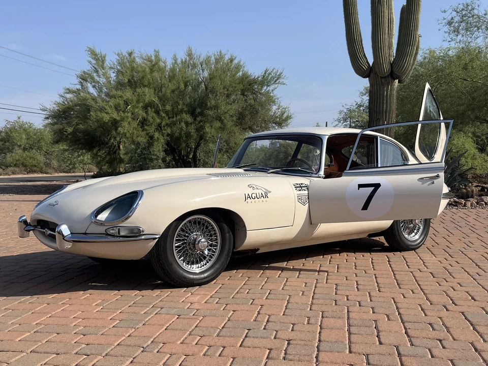 1967 Jaguar E-Type Series 1 2+2 - Image 8 of 31