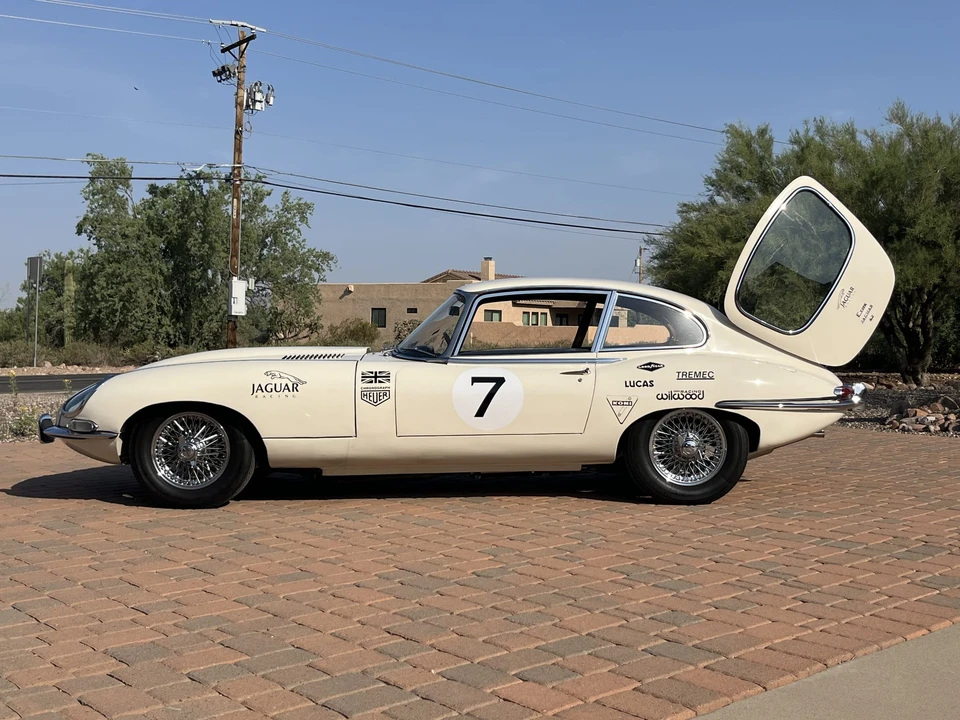 1967 Jaguar E-Type Series 1 2+2 - Image 11 of 31