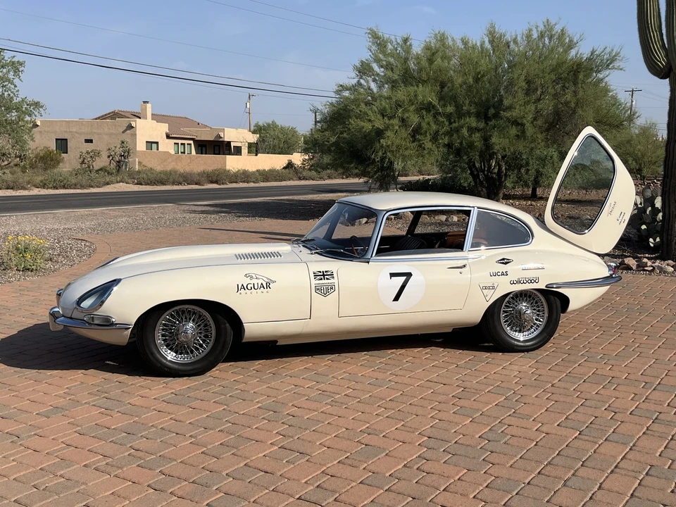 1967 Jaguar E-Type Series 1 2+2 - Image 10 of 31