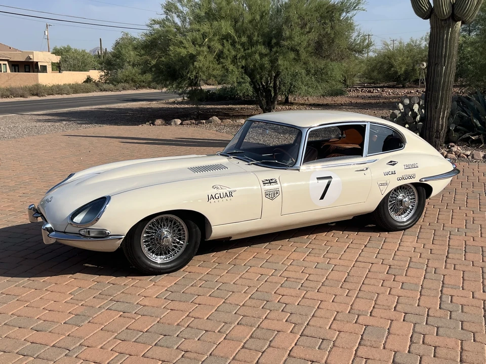 1967 Jaguar E-Type Series 1 2+2 - Image 5 of 31