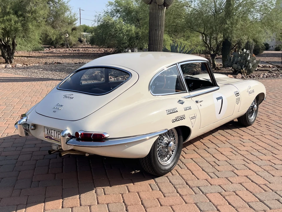 1967 Jaguar E-Type Series 1 2+2 - Image 18 of 31