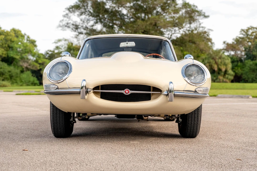 1967 Jaguar E-Type Series 1 - Image 13 of 31