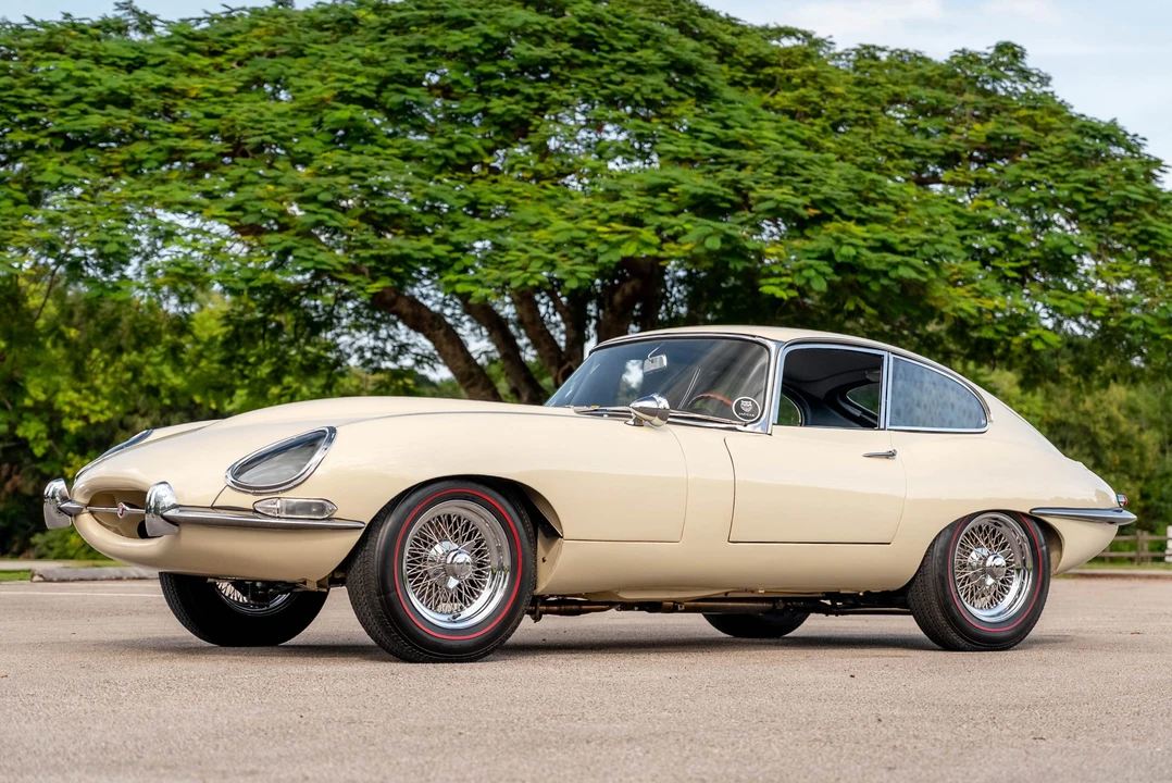 1967 Jaguar E-Type Series 1 - Image 2 of 31