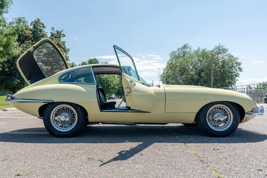 1967 Jaguar E-Type Series 1 - Image 12 of 31