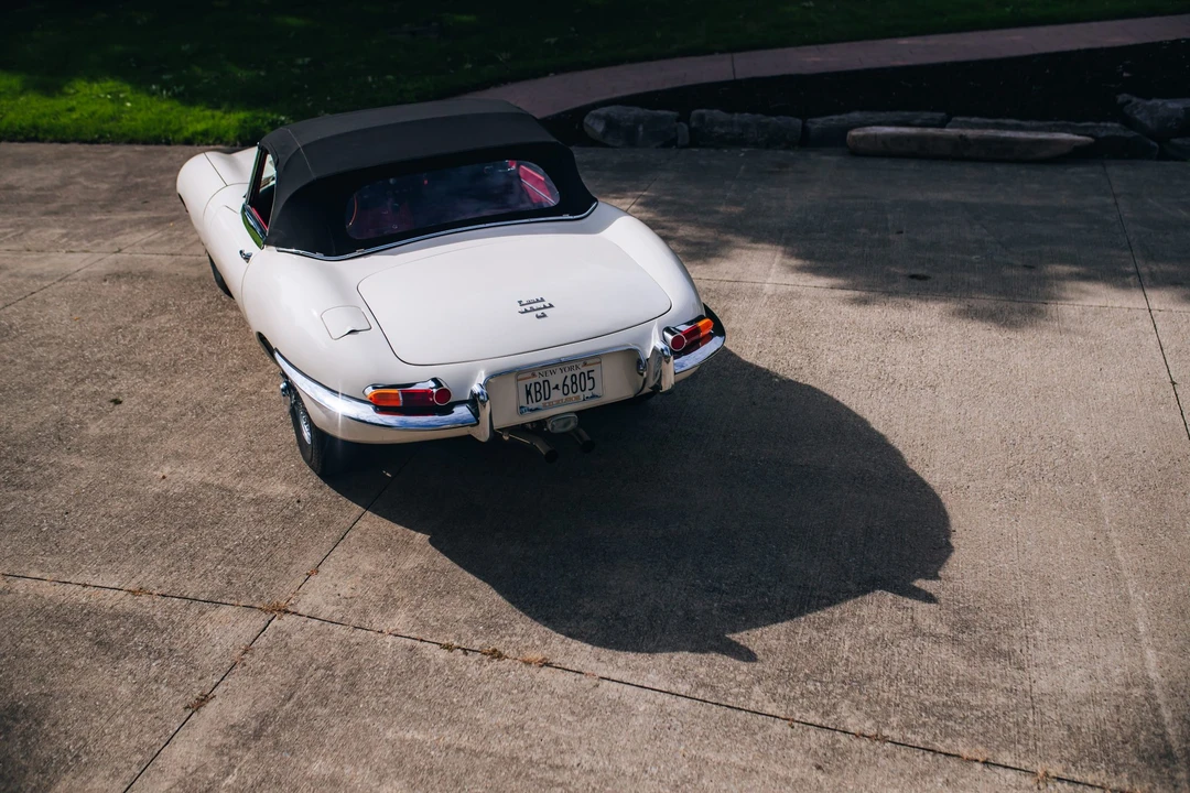 1967 Jaguar E-Type Series 1 - Image 26 of 31