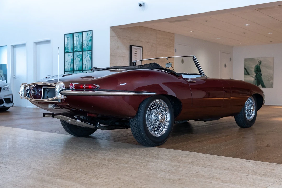 1967 Jaguar E-Type Series 1 - Image 29 of 31