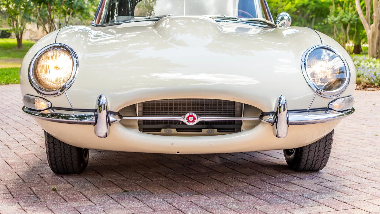 1967 Jaguar E-Type Series 1 - Image 21 of 31