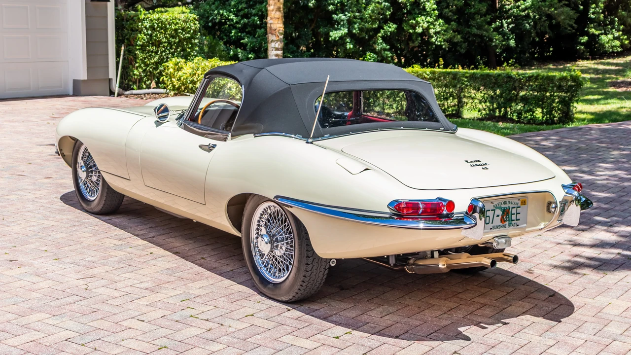 1967 Jaguar E-Type Series 1 - Image 7 of 31