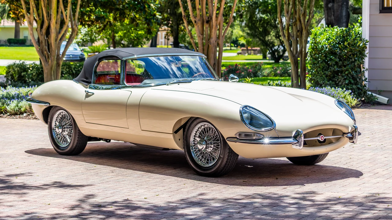 1967 Jaguar E-Type Series 1 - Image 3 of 31