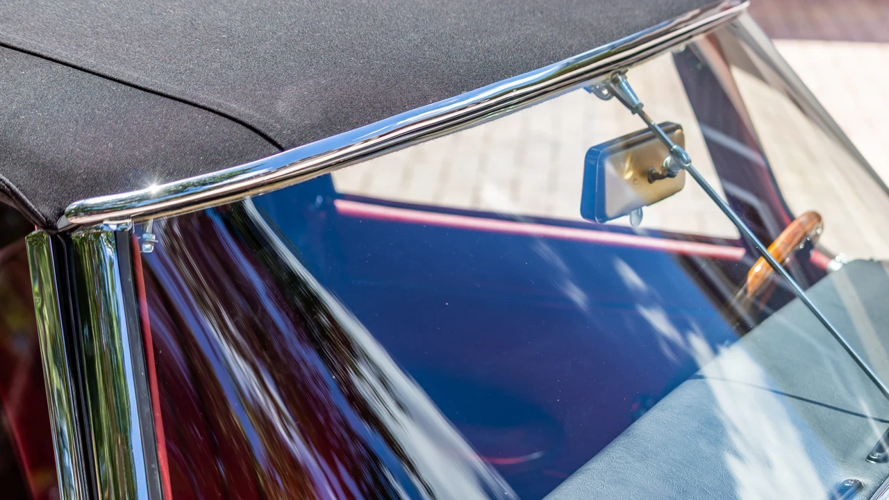 1967 Jaguar E-Type Series 1 - Image 26 of 31