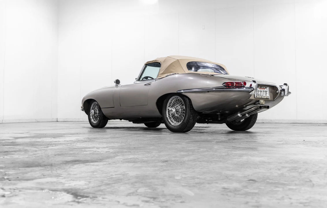 1967 Jaguar E-Type Series 1 - Image 26 of 31