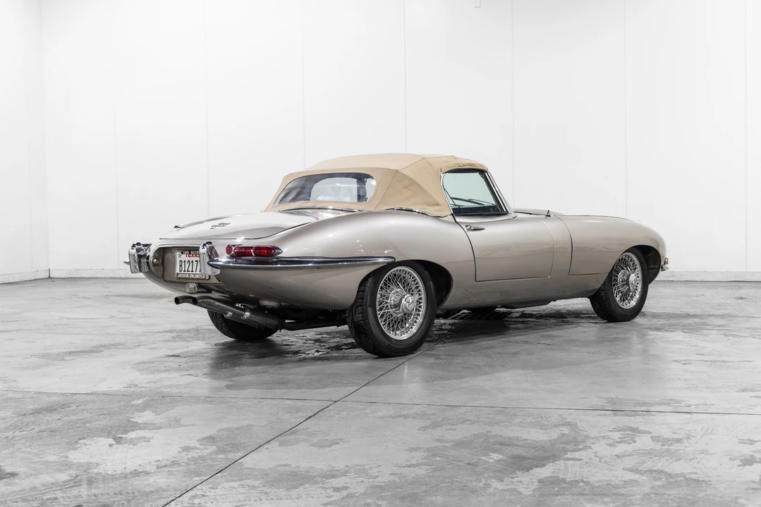 1967 Jaguar E-Type Series 1 - Image 16 of 31