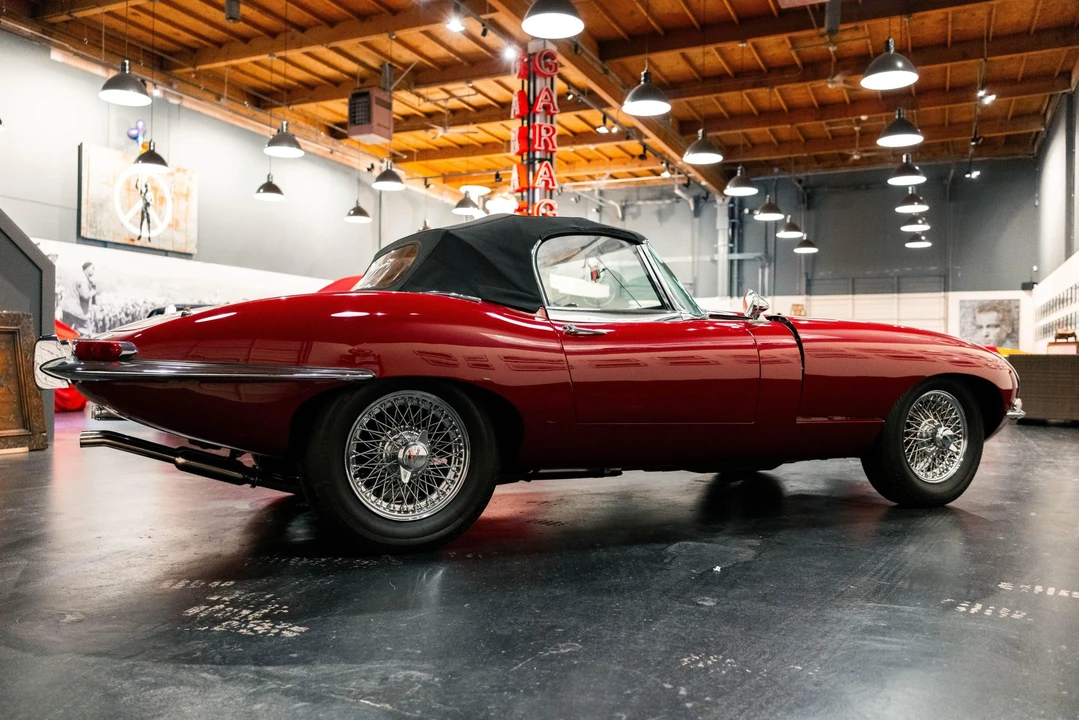 1967 Jaguar E-Type Series 1 - Image 8 of 31