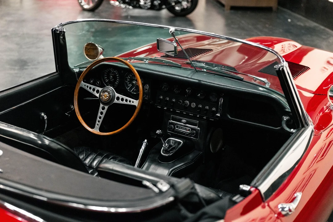 1967 Jaguar E-Type Series 1 - Image 28 of 31